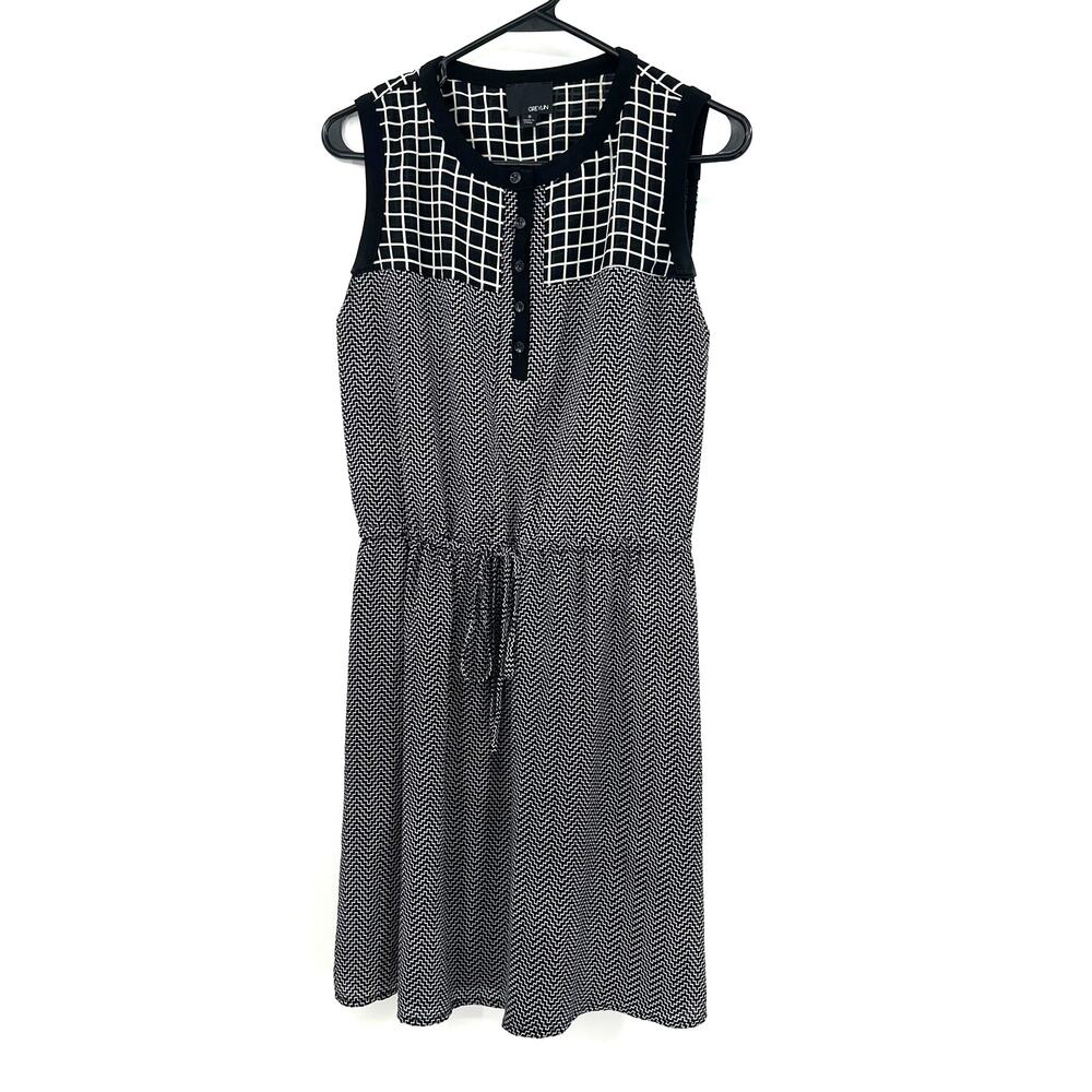 Graylin Size Small‎ Dress Black & White Geometric Sleeveless Drawstring Sheath